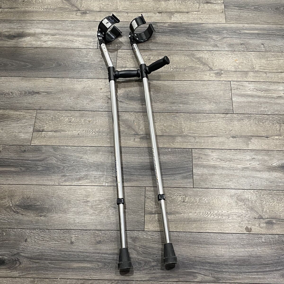 Guardian Standard Forearm Crutches Pair